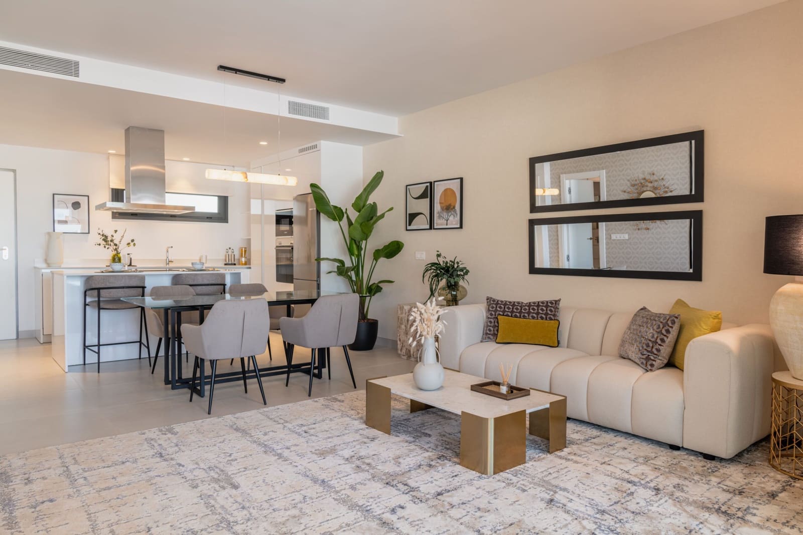 Apartment for sale in Marbella with pool garage - € 575,000 (Ref: 10070195)