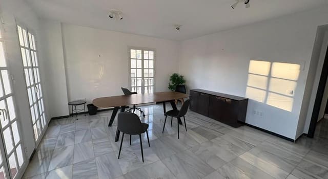 2 soverom Leilighet til salgs i Ricardo Soriano, Marbella - € 390 000 (Ref: 9443390)