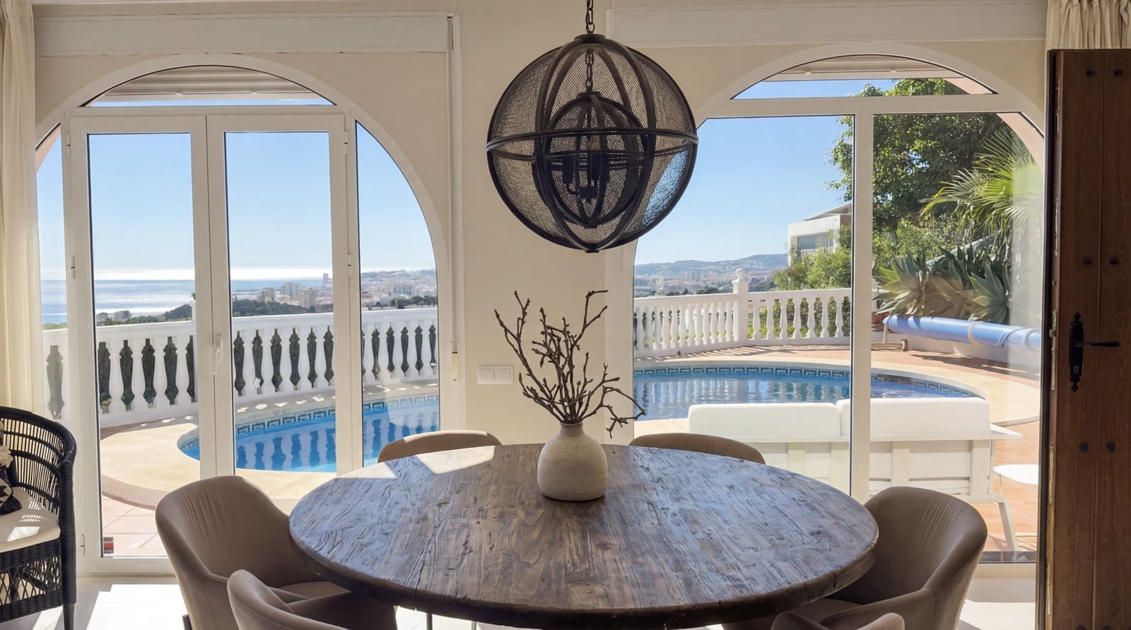 2 Zimmer Bungalow zu verkaufen in Fuengirola mit Pool Garage - 640.000 € (Ref: 9609944)