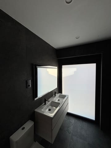 3 bedroom Semi-detached Villa for sale in Fuente Alegre, Málaga city with pool garage - € 700,000 (Ref: 9412890)