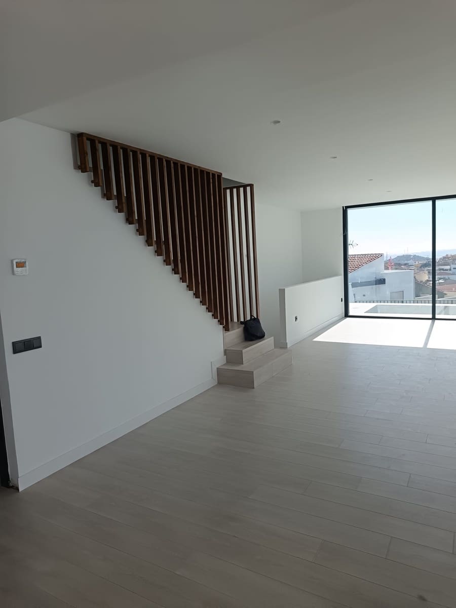 3 Zimmer Doppelhaus zu verkaufen in Malaga Stadt mit Pool Garage - 700.000 € (Ref: 9412890)