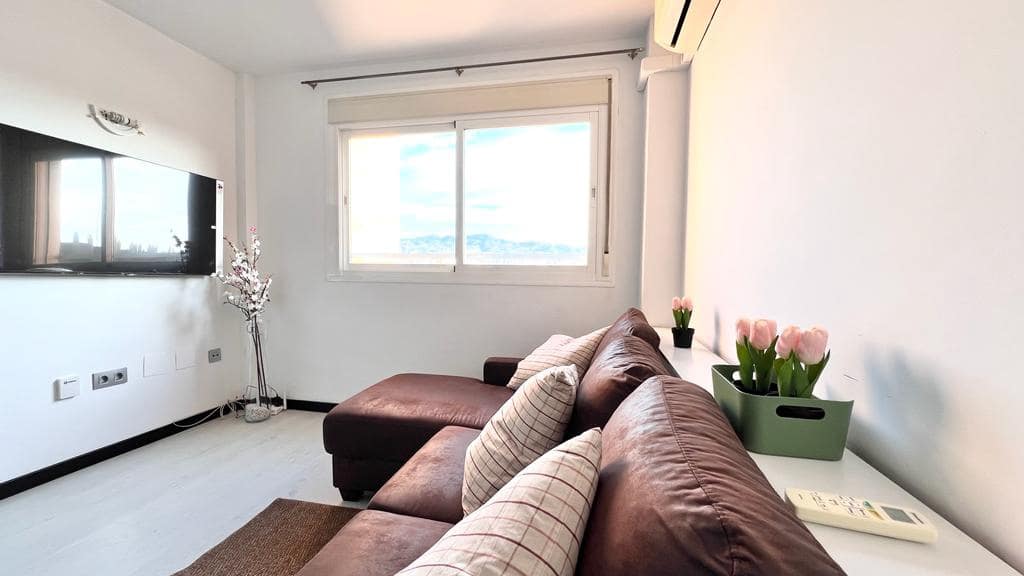 2 slaapkamer Appartement te koop in Malaga stad - € 240.000 (Ref: 9412892)