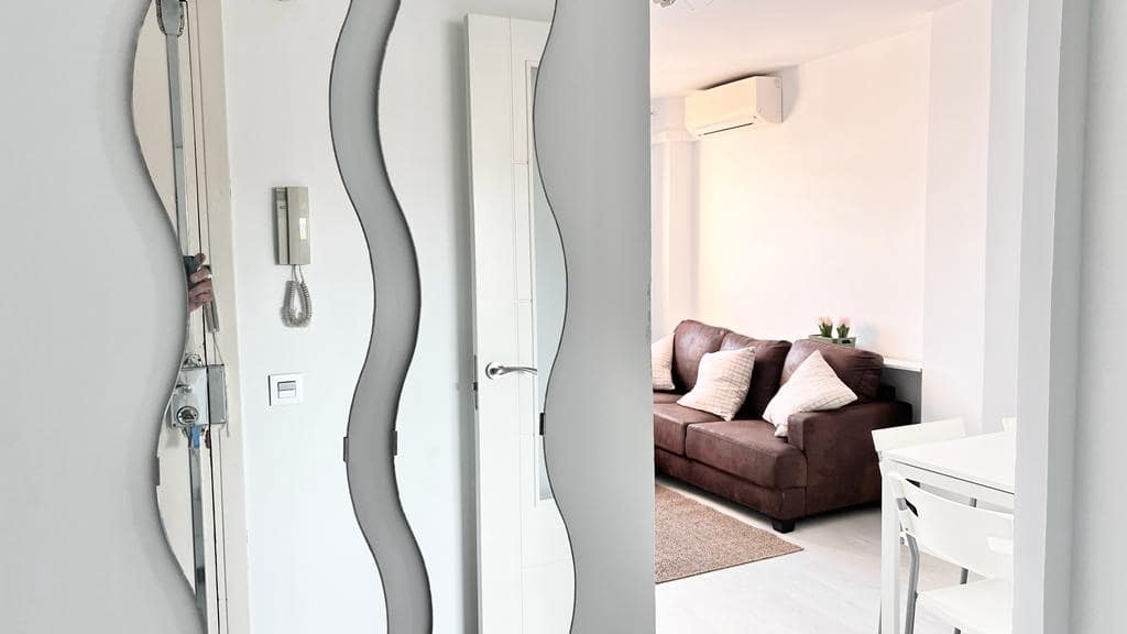 2 slaapkamer Appartement te koop in Malaga stad - € 240.000 (Ref: 9412892)