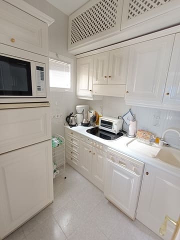 1 makuuhuone Ranta-asunto myytävänä paikassa Calahonda, Mijas mukana uima-altaan - 395 000 € (Ref: 9401716)