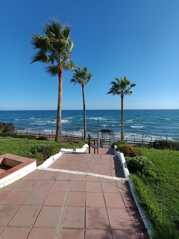 1 makuuhuone Ranta-asunto myytävänä paikassa Calahonda, Mijas mukana uima-altaan - 395 000 € (Ref: 9401716)