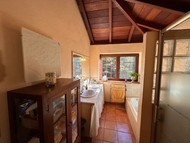 3 sovrum Finca/Hus på landet till salu i La Orotava med garage - 975 000 € (Ref: 9400026)