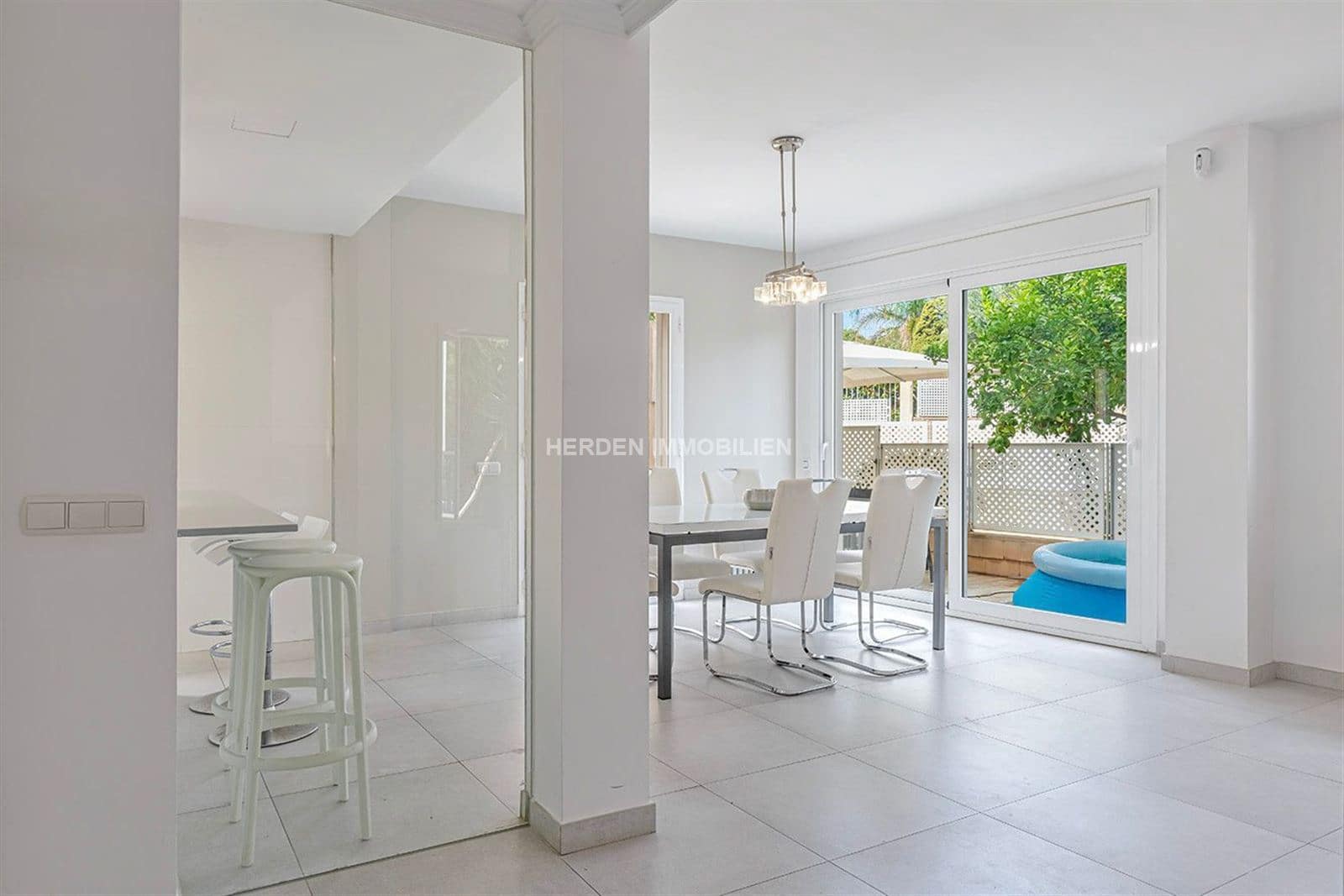 4 sovrum Semi-fristående Villa till salu i Palma de Mallorca - 980 000 € (Ref: 9733833)