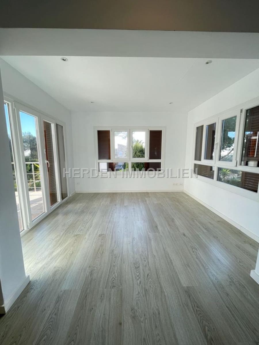 3 slaapkamer Villa te huur in Llucmajor met zwembad - € 4.500 (Ref: 9733834)