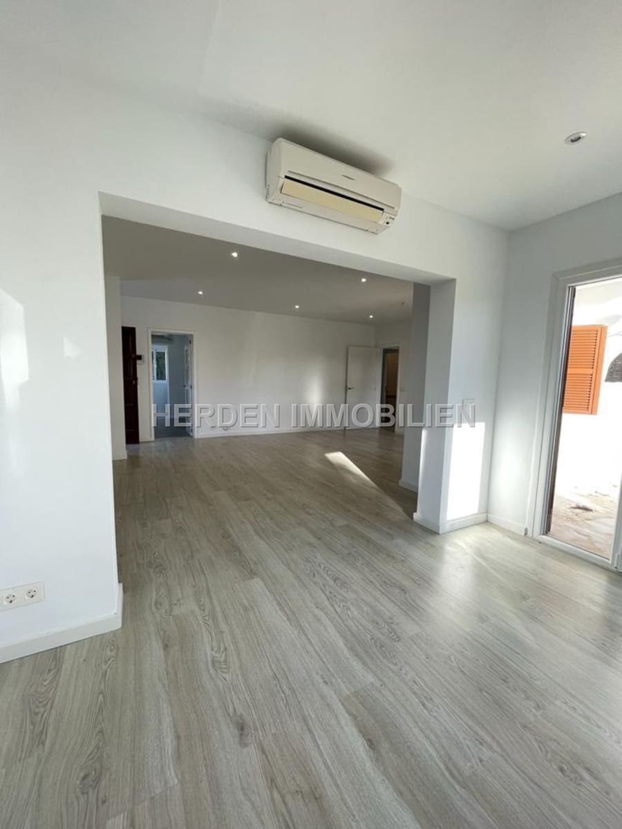 3 slaapkamer Villa te huur in Llucmajor met zwembad - € 4.500 (Ref: 9733834)