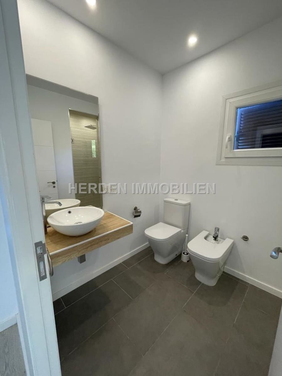 3 slaapkamer Villa te huur in Llucmajor met zwembad - € 4.500 (Ref: 9733834)