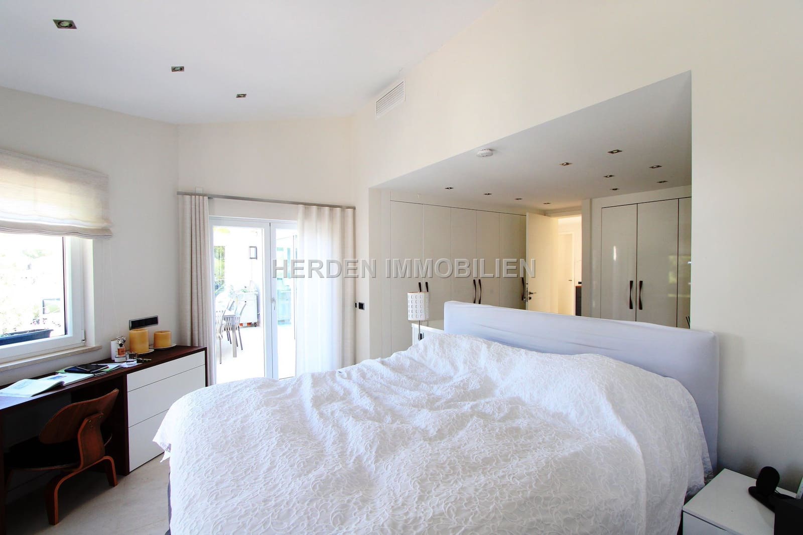 4 slaapkamer Villa te koop in Calvia met zwembad - € 3.950.000 (Ref: 9733836)