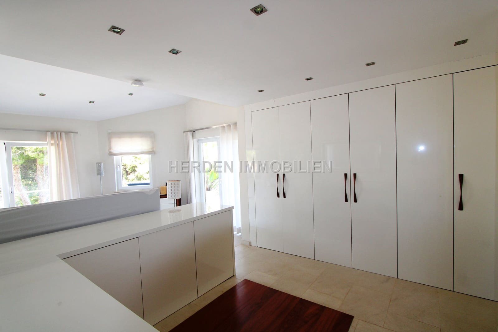 4 slaapkamer Villa te koop in Calvia met zwembad - € 3.950.000 (Ref: 9733836)