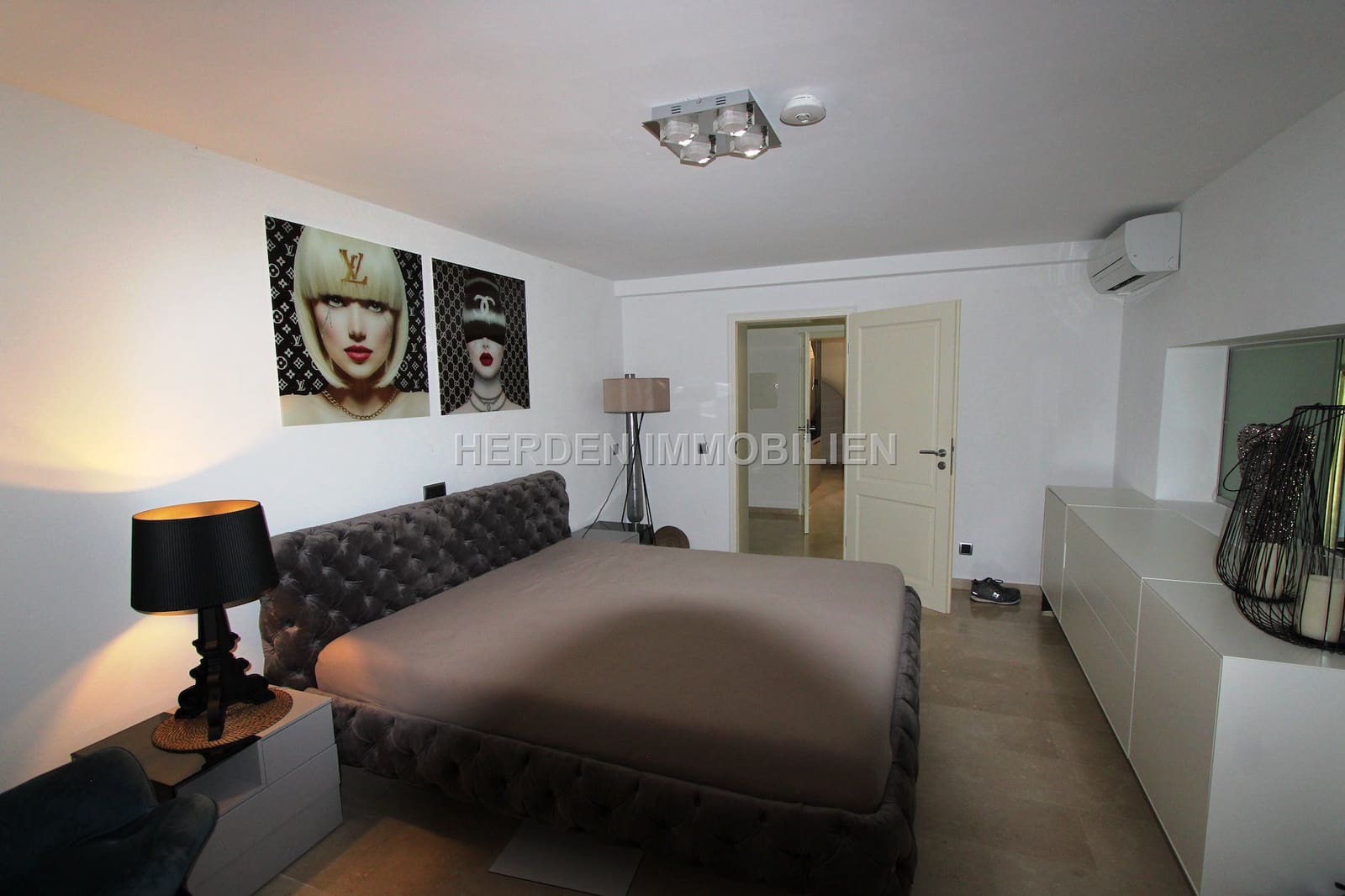 4 slaapkamer Villa te koop in Calvia met zwembad - € 3.950.000 (Ref: 9733836)