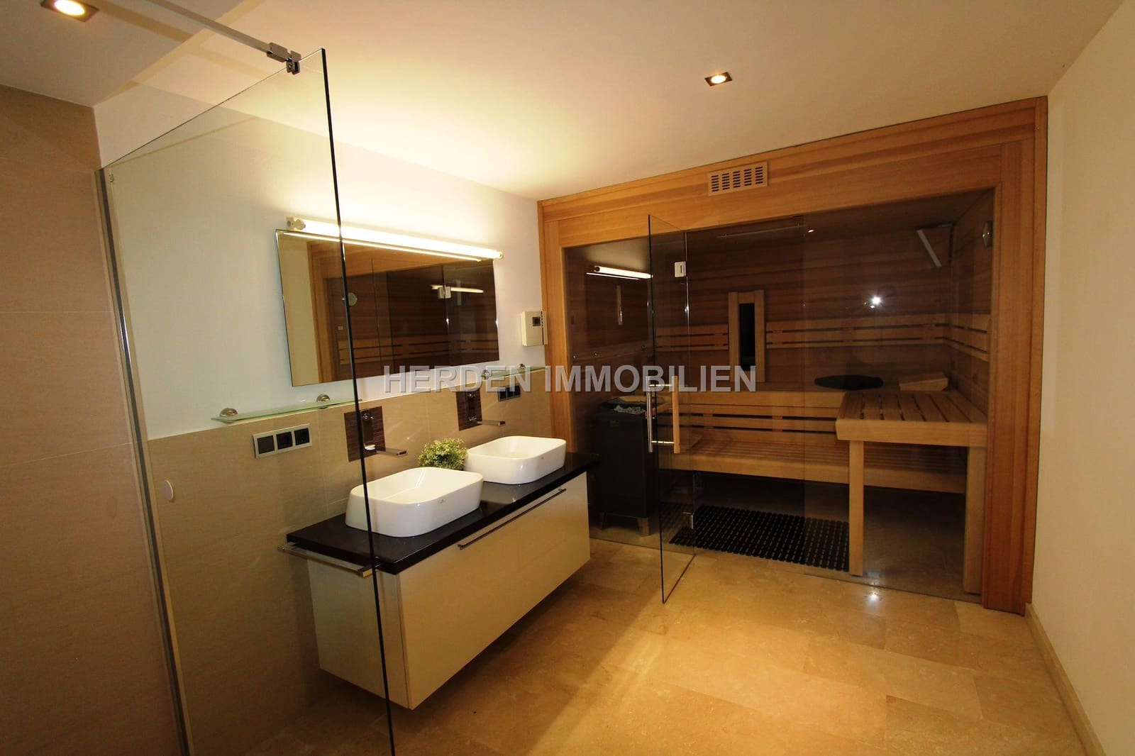 4 slaapkamer Villa te koop in Calvia met zwembad - € 3.950.000 (Ref: 9733836)