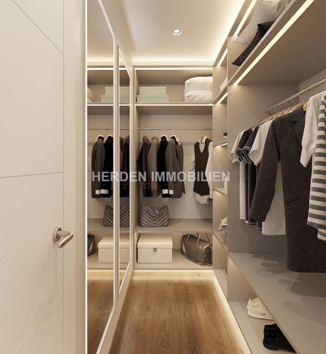 3 bedroom Apartment for sale in Palma de Mallorca - € 695,000 (Ref: 9733838)