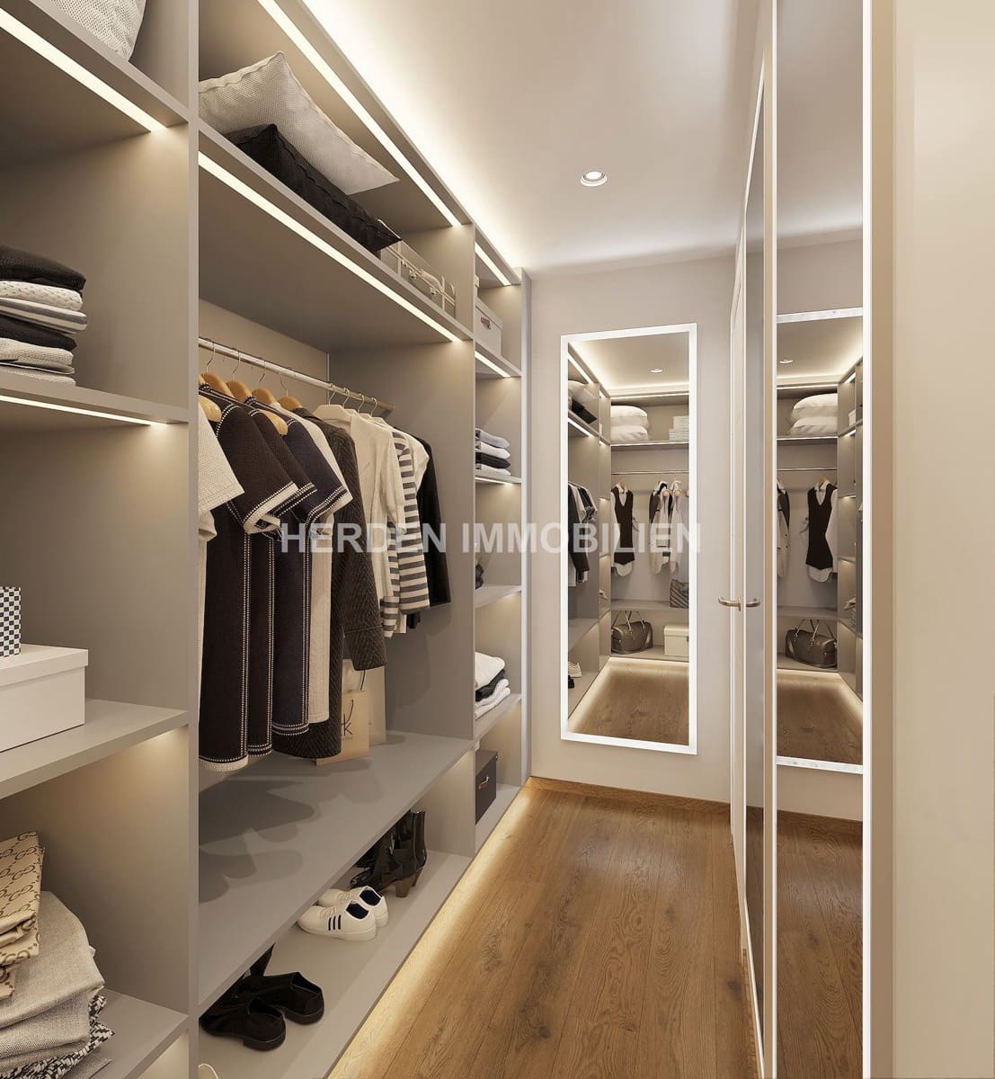 3 bedroom Apartment for sale in Palma de Mallorca - € 695,000 (Ref: 9733838)