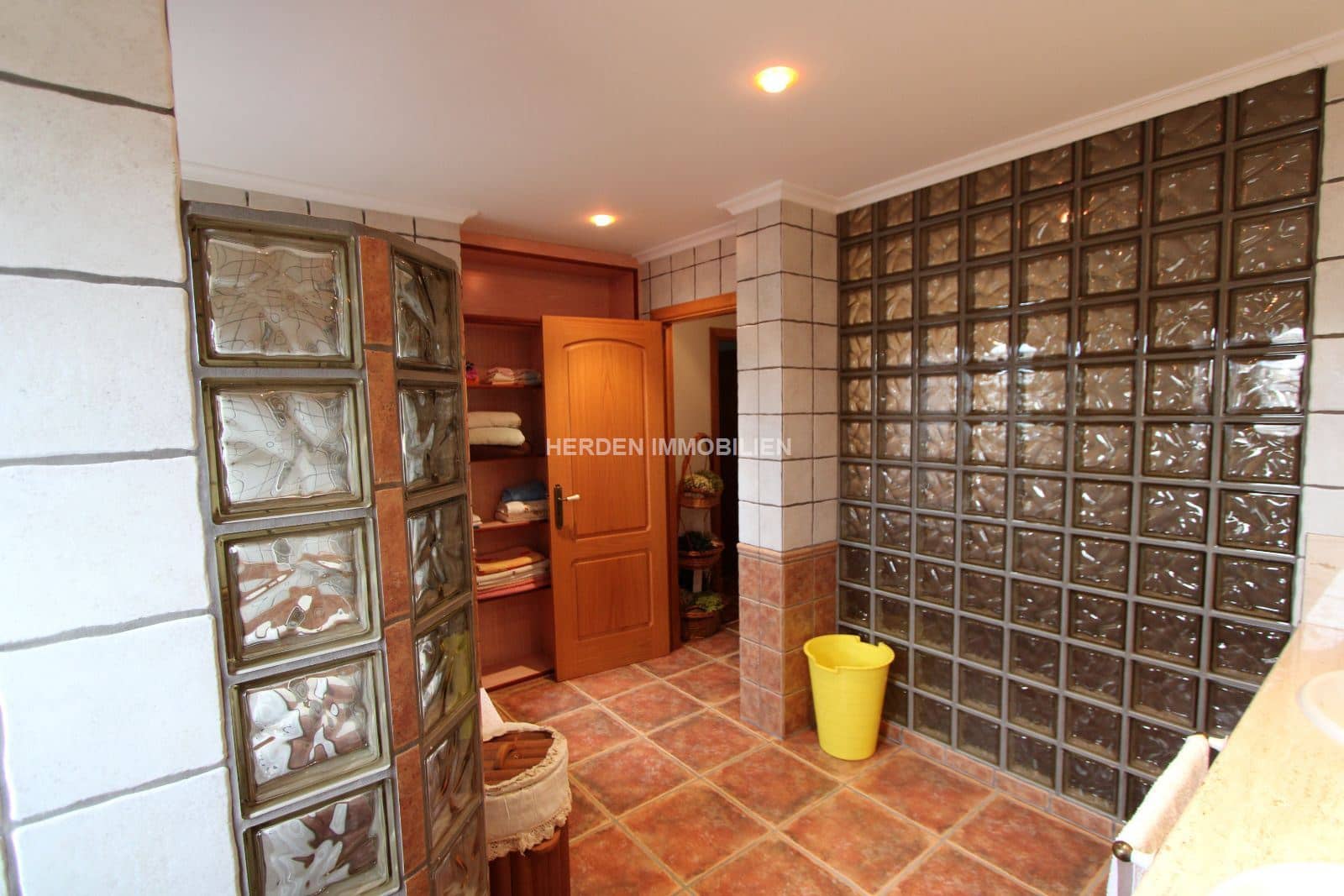 5 bedroom Villa for sale in Campos with pool - € 2,940,000 (Ref: 9733840)