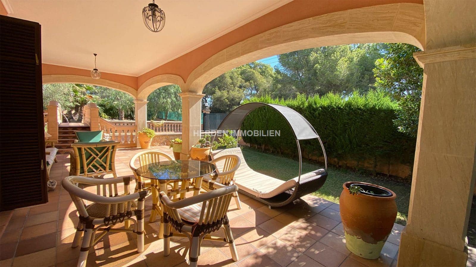5 bedroom Villa for sale in Campos with pool - € 2,940,000 (Ref: 9733840)