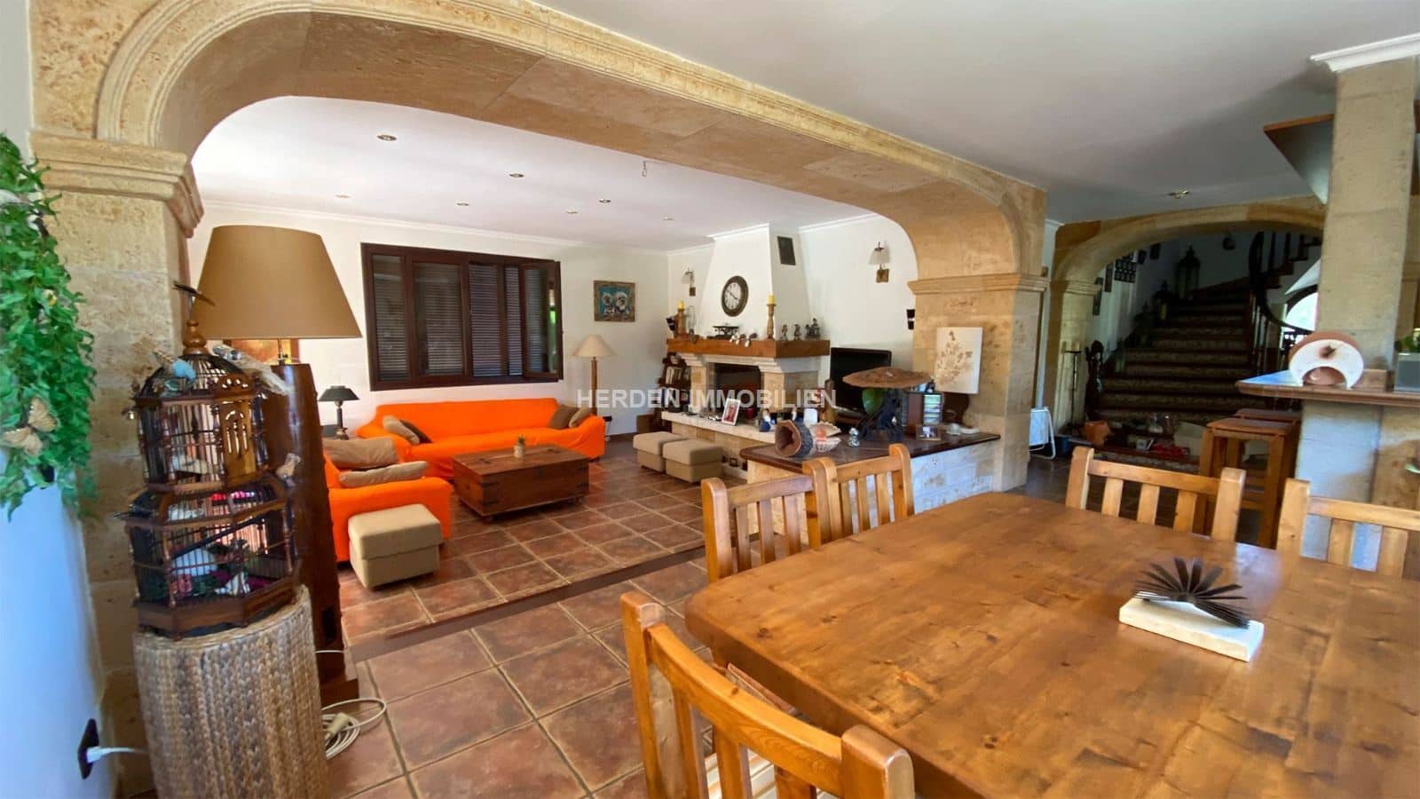 5 bedroom Villa for sale in Campos with pool - € 2,940,000 (Ref: 9733840)