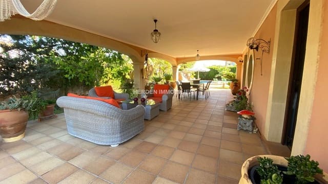 5 soveværelse Villa til salg i Campos med swimmingpool - € 2.940.000 (Ref: 9733840)