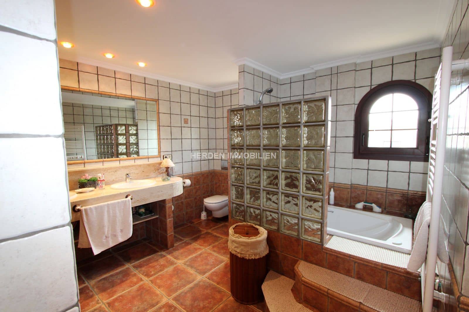 5 bedroom Villa for sale in Campos with pool - € 2,940,000 (Ref: 9733840)