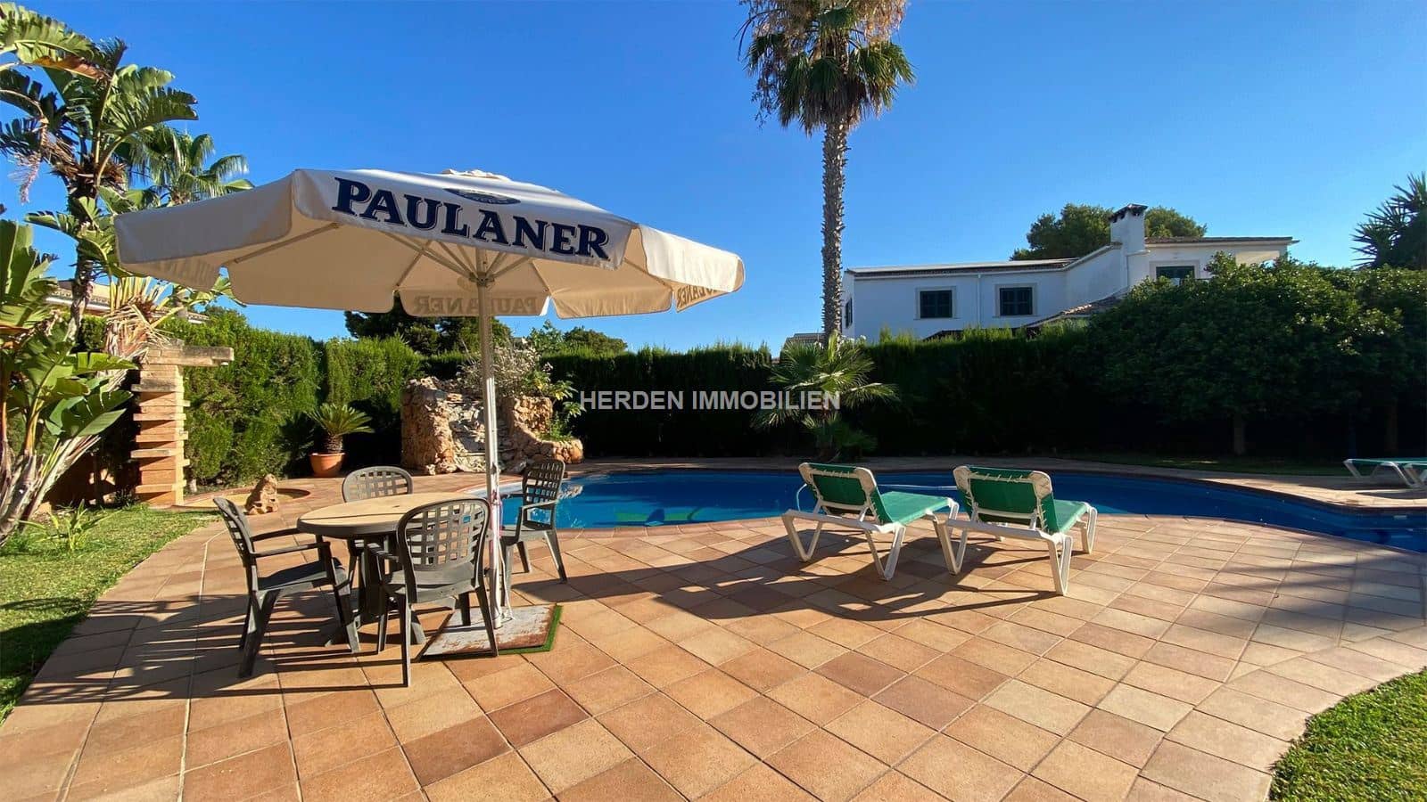 5 bedroom Villa for sale in Campos with pool - € 2,940,000 (Ref: 9733840)