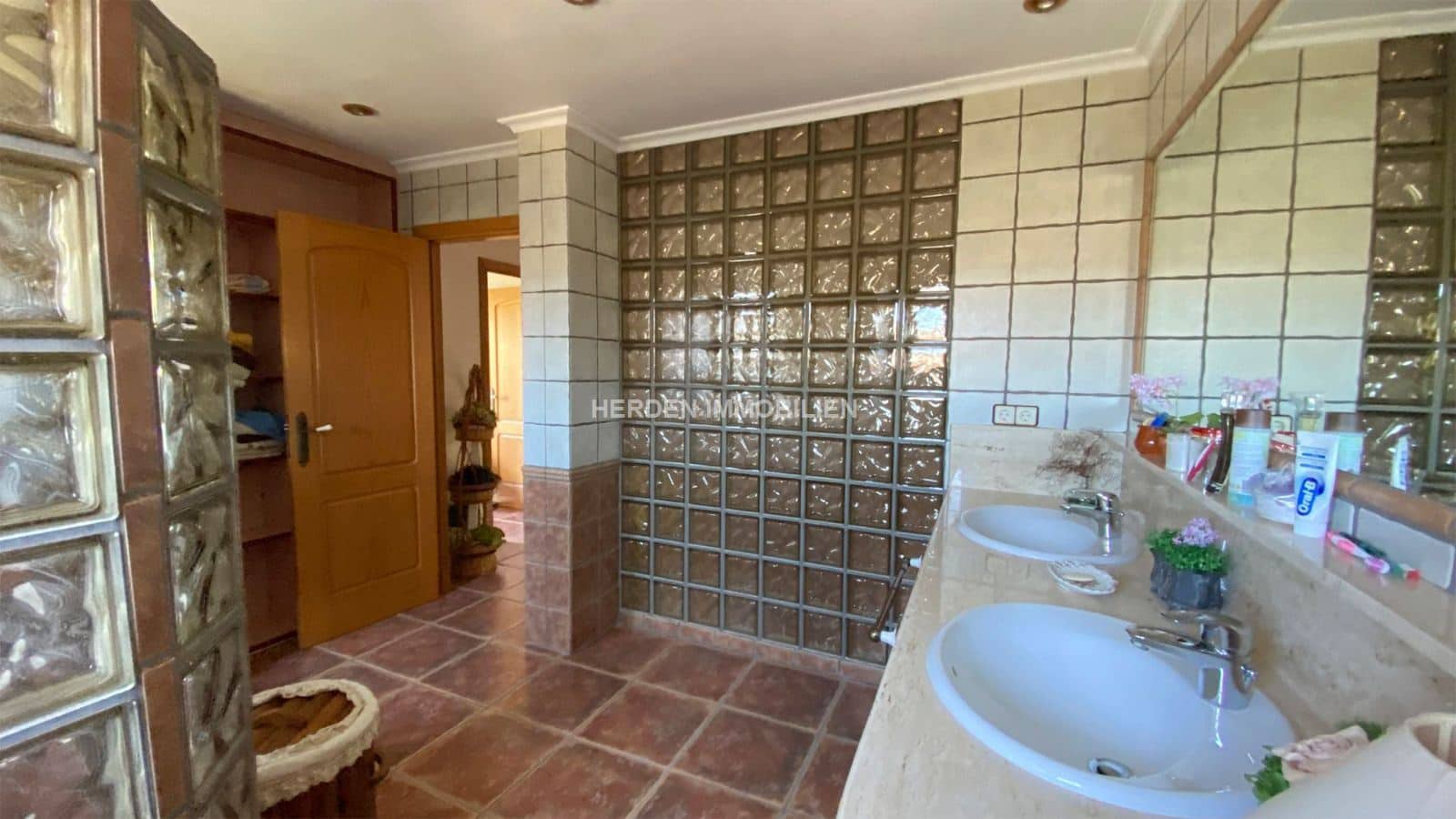 5 bedroom Villa for sale in Campos with pool - € 2,940,000 (Ref: 9733840)