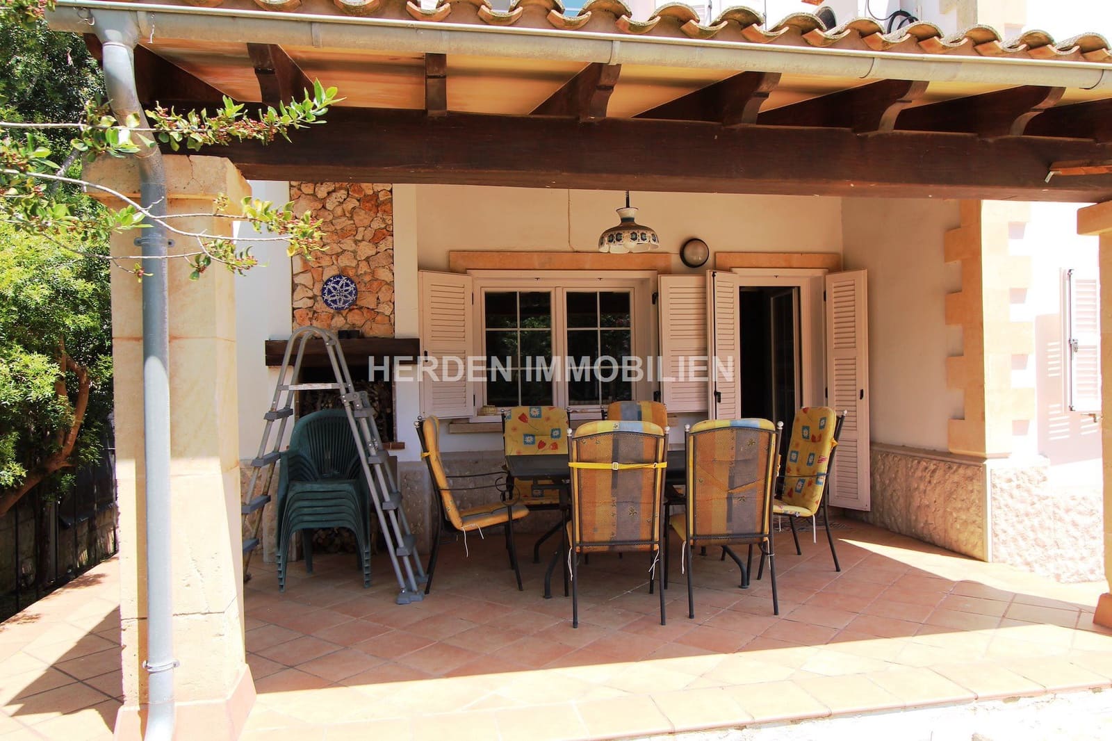 4 Zimmer Villa zu verkaufen in Manacor mit Pool - 980.000 € (Ref: 9733843)