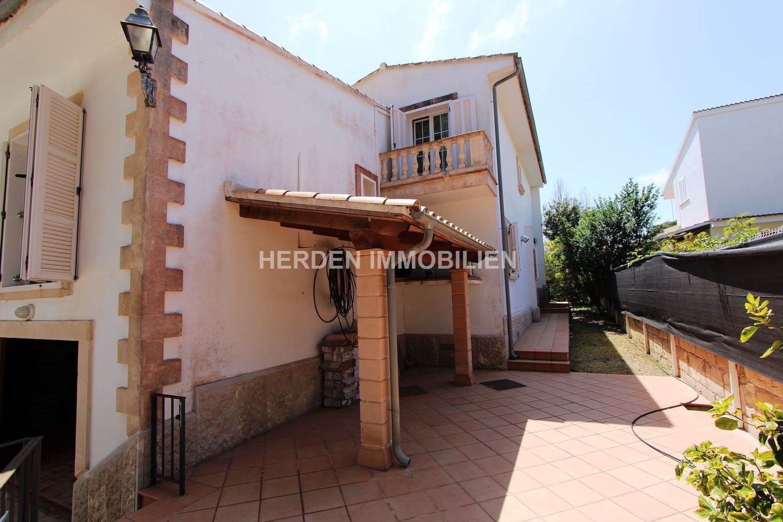 4 Zimmer Villa zu verkaufen in Manacor mit Pool - 980.000 € (Ref: 9733843)