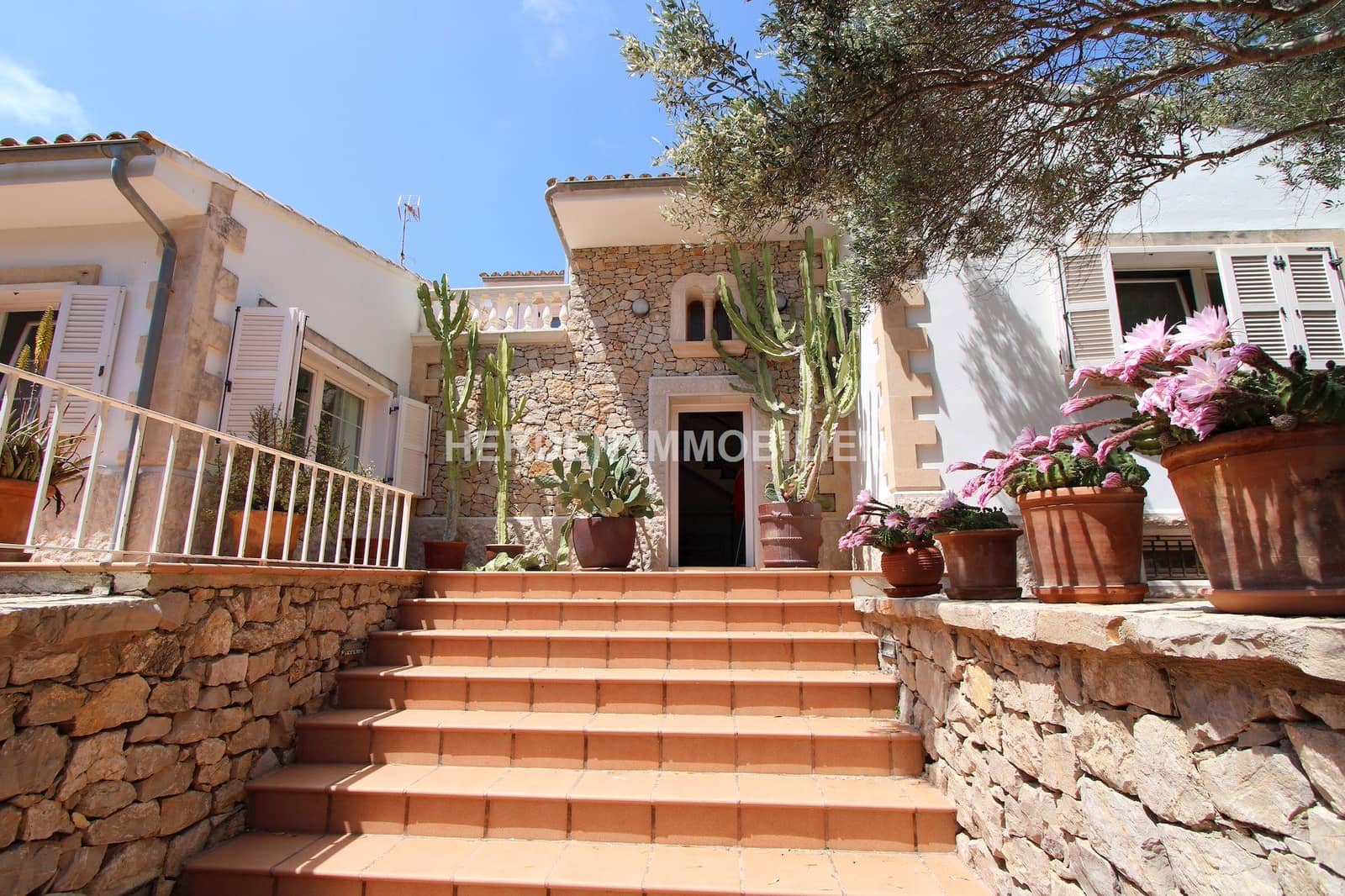 4 Zimmer Villa zu verkaufen in Manacor mit Pool - 980.000 € (Ref: 9733843)