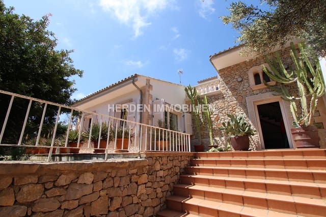 4 Zimmer Villa zu verkaufen in Manacor mit Pool - 980.000 € (Ref: 9733843)