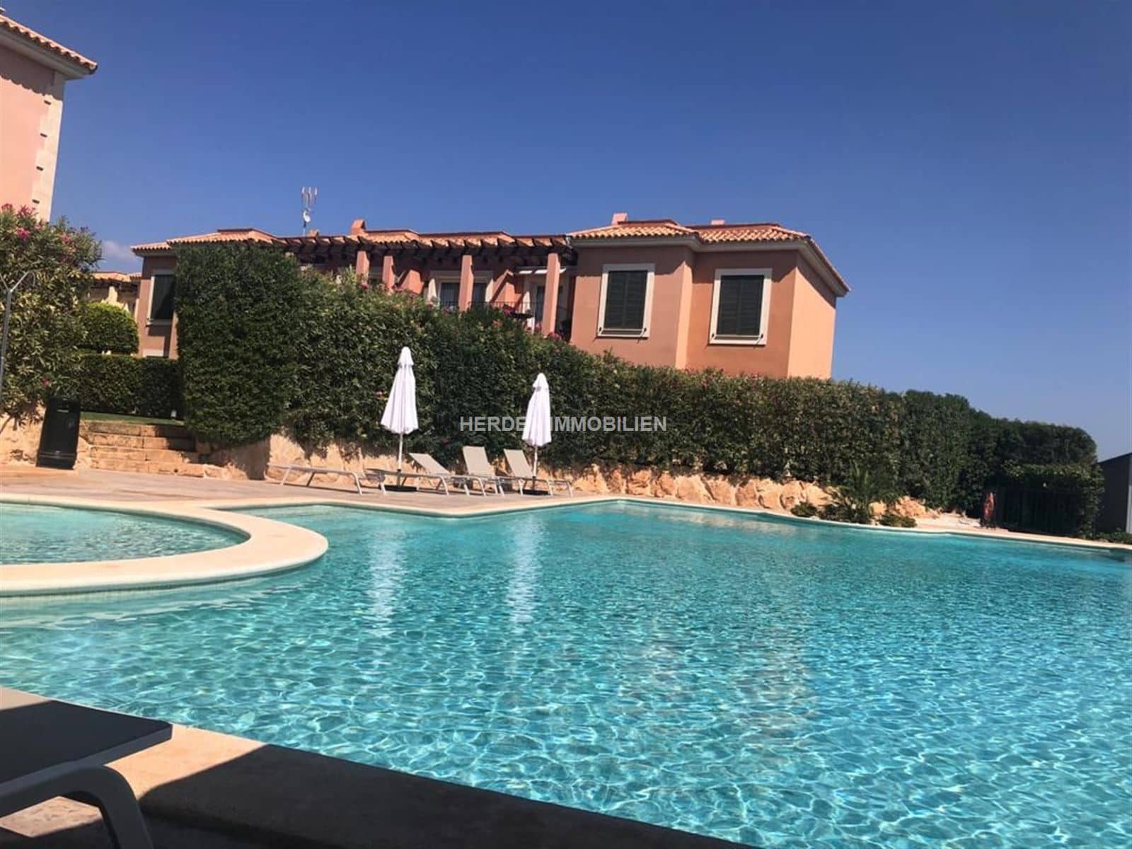 2 makuuhuone Huoneisto myytävänä paikassa Campos mukana uima-altaan - 590 000 € (Ref: 9733846)