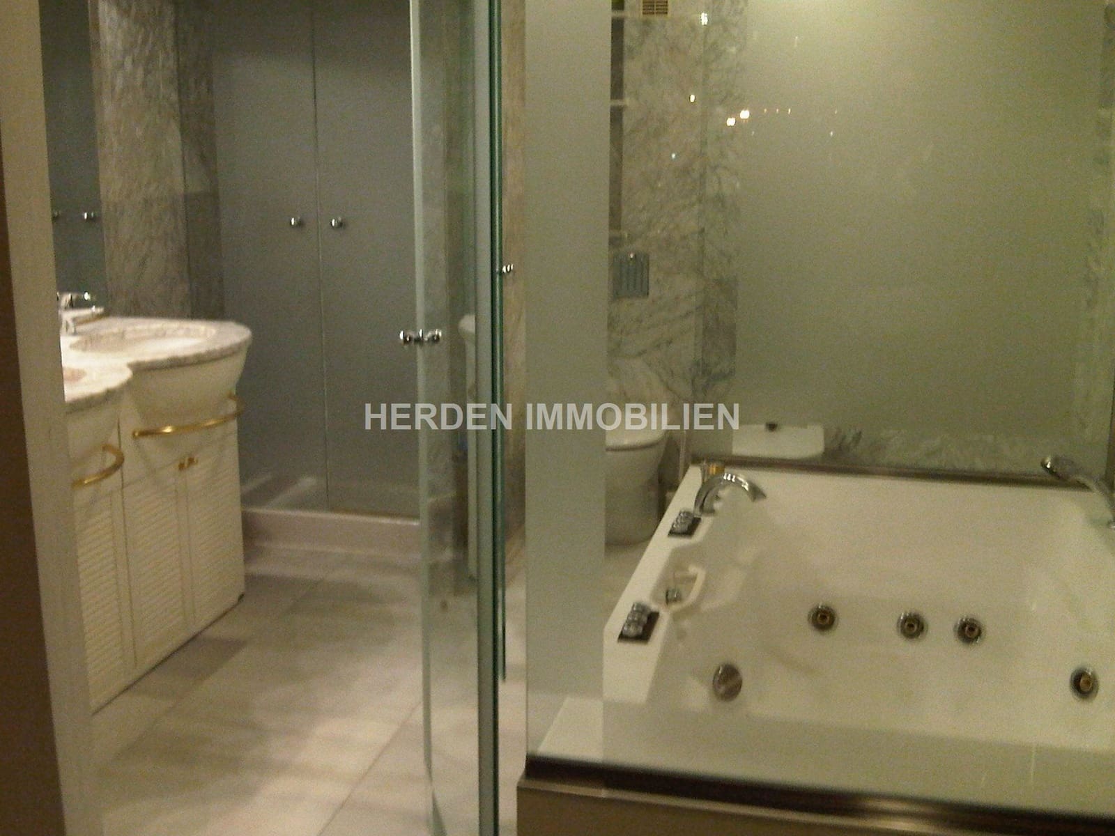 4 bedroom Apartment for rent in Palma de Mallorca with pool - € 3,200 (Ref: 9733851)