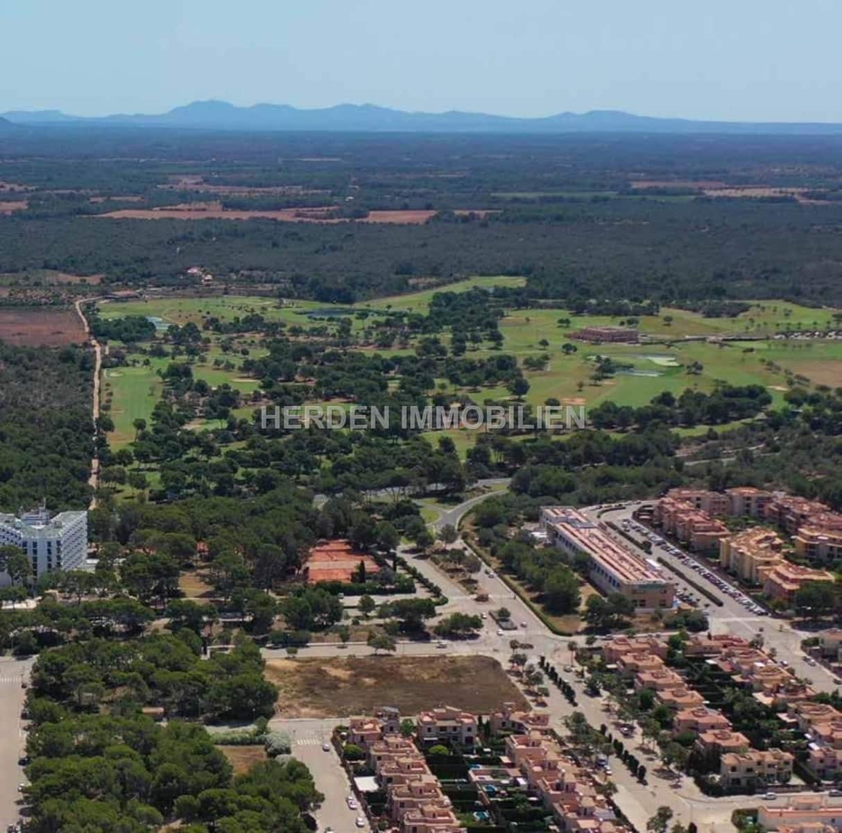 4 makuuhuone Paritalo myytävänä paikassa Llucmajor mukana uima-altaan - 850 000 € (Ref: 9733852)