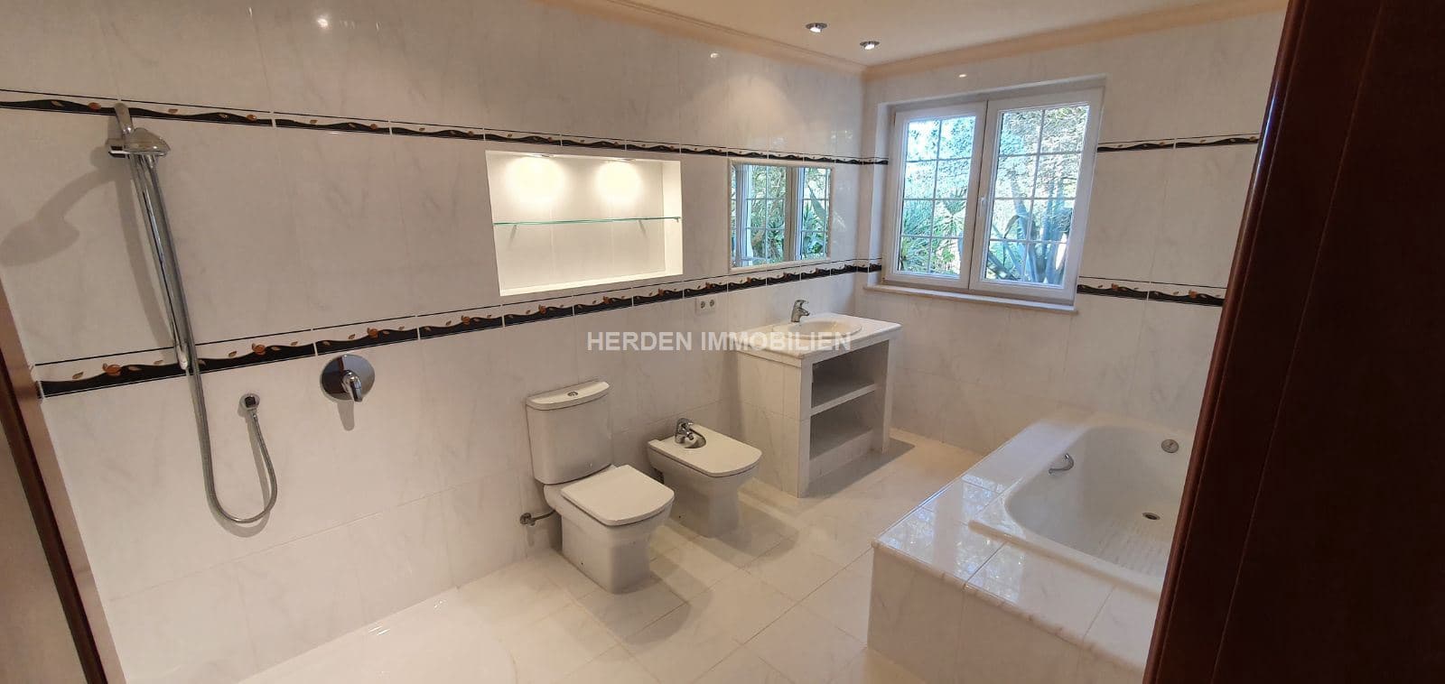 8 bedroom Finca/Country House for sale in Santa Margalida with pool - € 4,600,000 (Ref: 9733920)