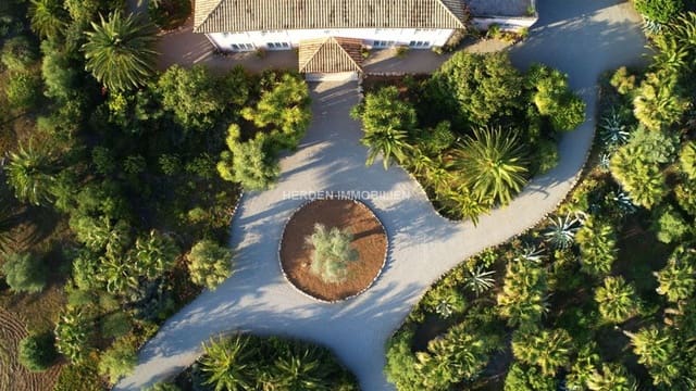 8 sypialnia Finka/Dom wiejski na sprzedaż w Santa Margalida z basenem - 4 600 000 € (Ref: 9733920)