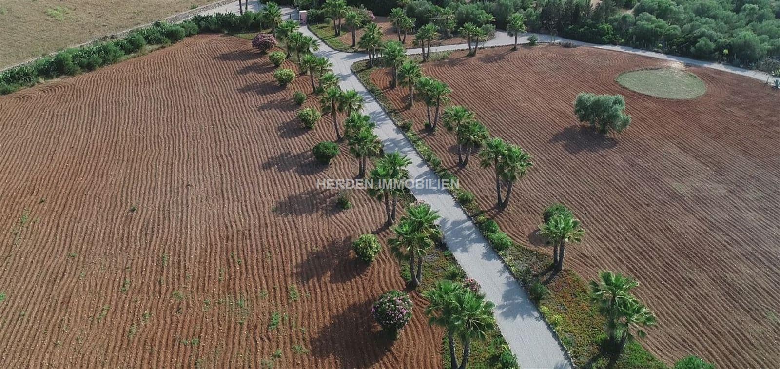 8 bedroom Finca/Country House for sale in Santa Margalida with pool - € 4,600,000 (Ref: 9733920)