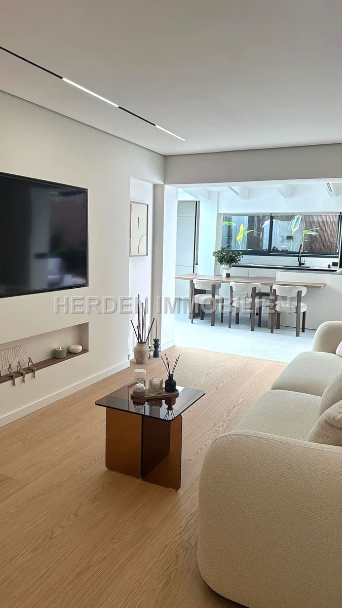 2 soverom Leilighet til salgs i Calvia med svømmebasseng - € 485 000 (Ref: 9734021)