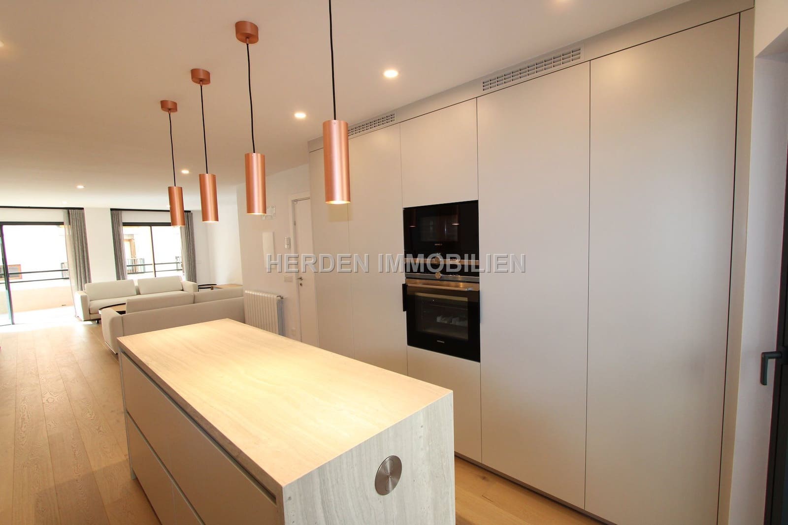 3 soveværelse Lejlighed til salg i Palma de Mallorca - € 1.595.000 (Ref: 9734023)