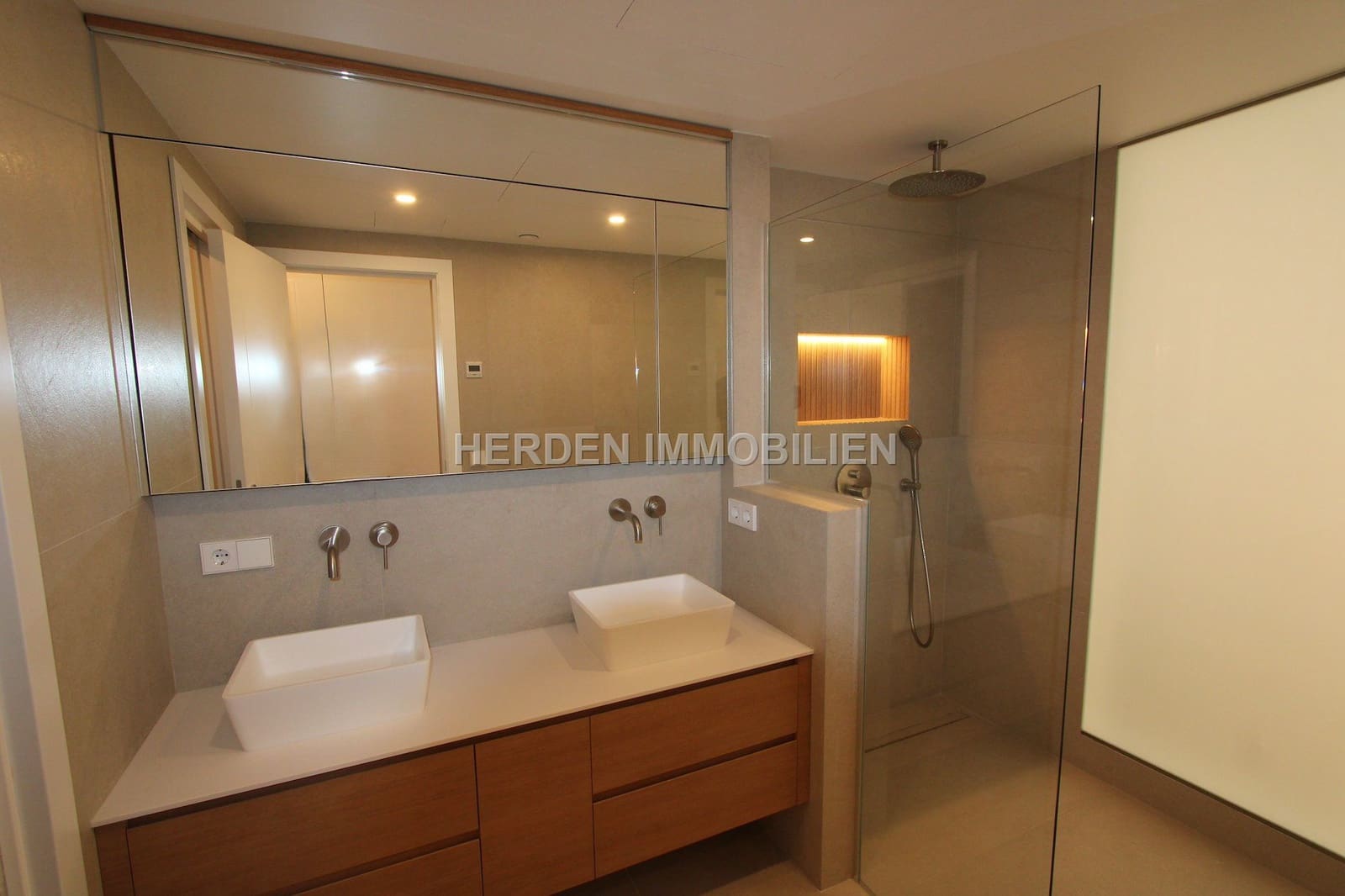 3 soveværelse Lejlighed til salg i Palma de Mallorca - € 1.595.000 (Ref: 9734023)