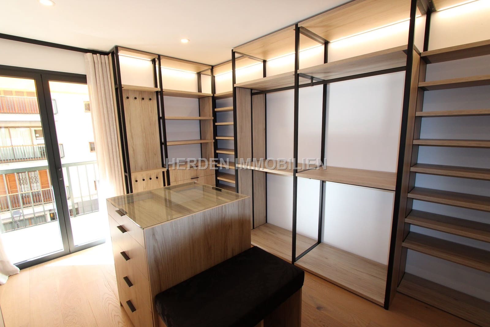 3 soveværelse Lejlighed til salg i Palma de Mallorca - € 1.595.000 (Ref: 9734023)