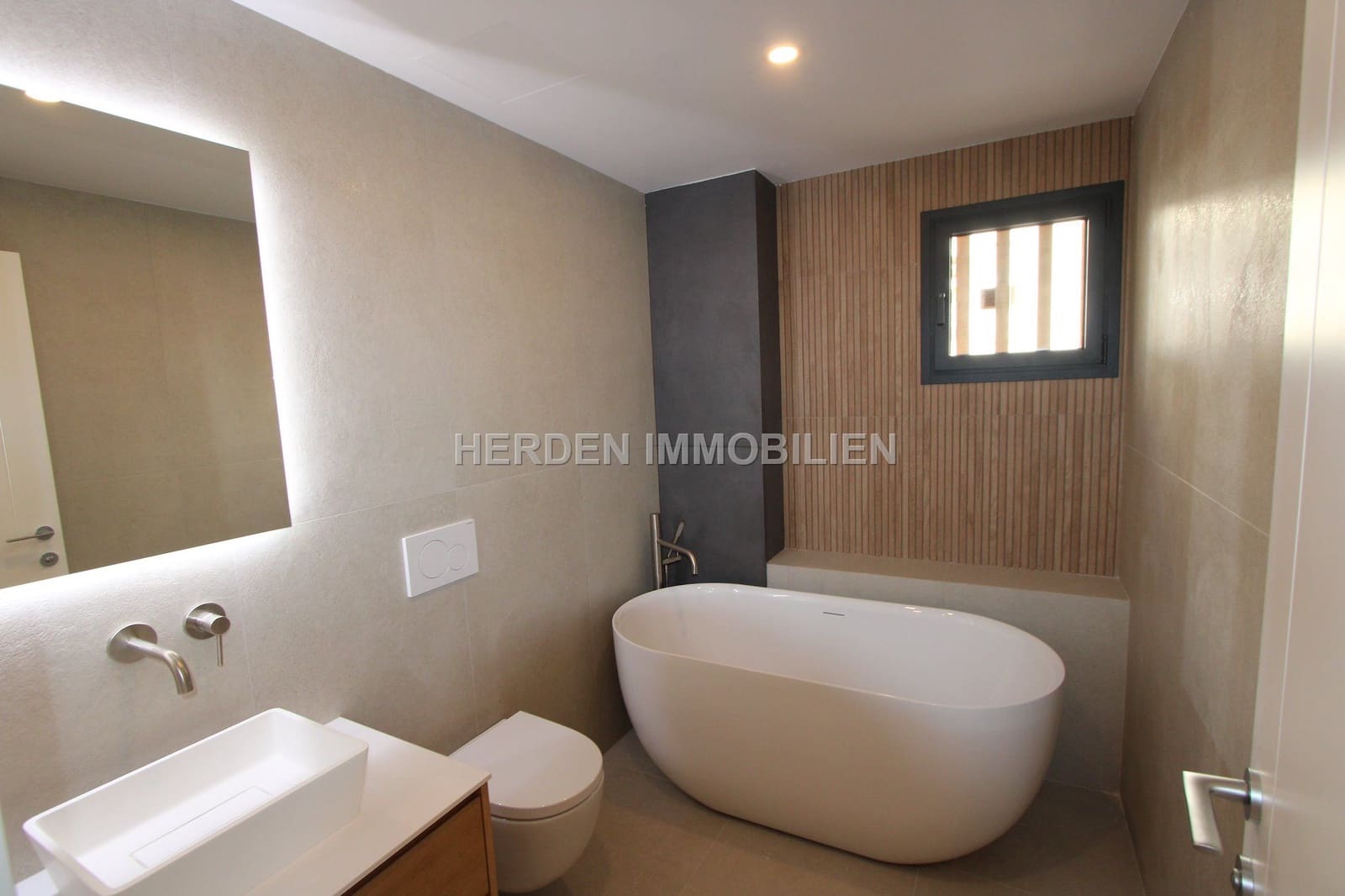 3 soveværelse Lejlighed til salg i Palma de Mallorca - € 1.595.000 (Ref: 9734023)