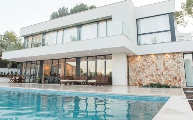 6 bedroom Villa for rent in Calvià with pool - € 10,000 (Ref: 9734030)