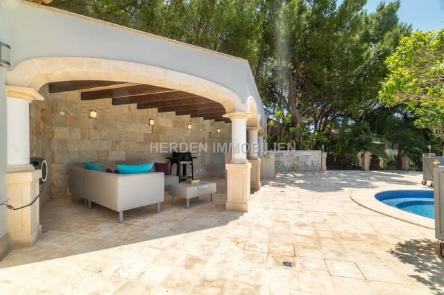 7 slaapkamer Villa te koop in Calvià met zwembad - € 6.950.000 (Ref: 9734031)