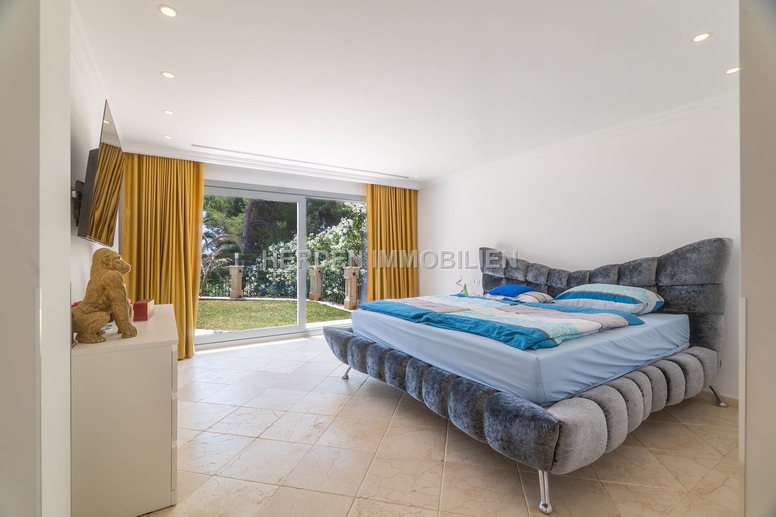 Chalet de 7 habitaciones en Calvià en venta con piscina - 6.950.000 € (Ref: 9734031)