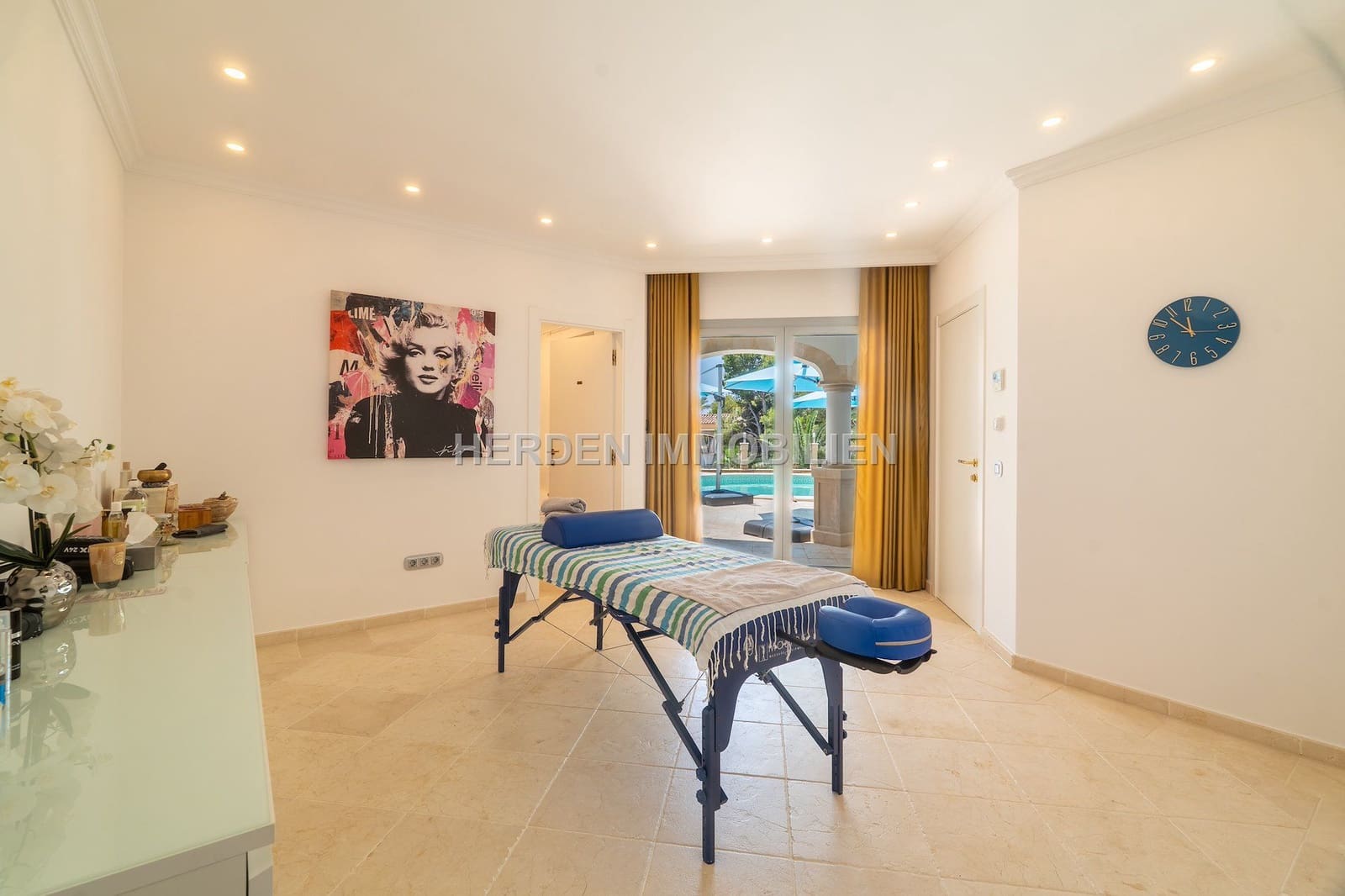 Chalet de 7 habitaciones en Calvià en venta con piscina - 6.950.000 € (Ref: 9734031)