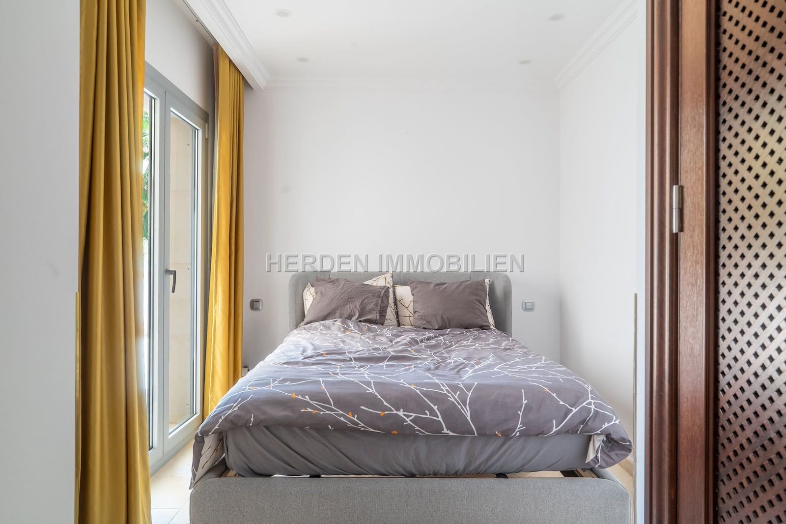 Chalet de 7 habitaciones en Calvià en venta con piscina - 6.950.000 € (Ref: 9734031)