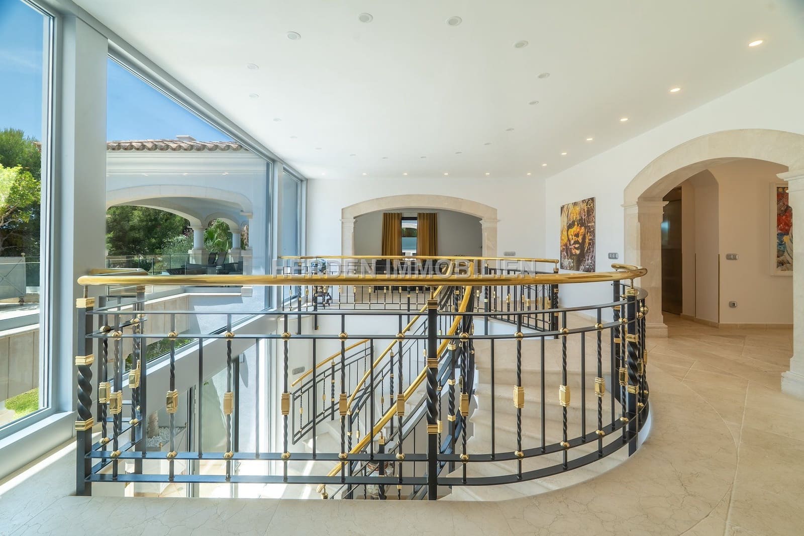 Chalet de 7 habitaciones en Calvià en venta con piscina - 6.950.000 € (Ref: 9734031)