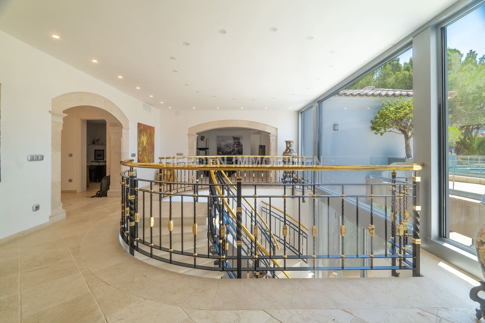 Chalet de 7 habitaciones en Calvià en venta con piscina - 6.950.000 € (Ref: 9734031)