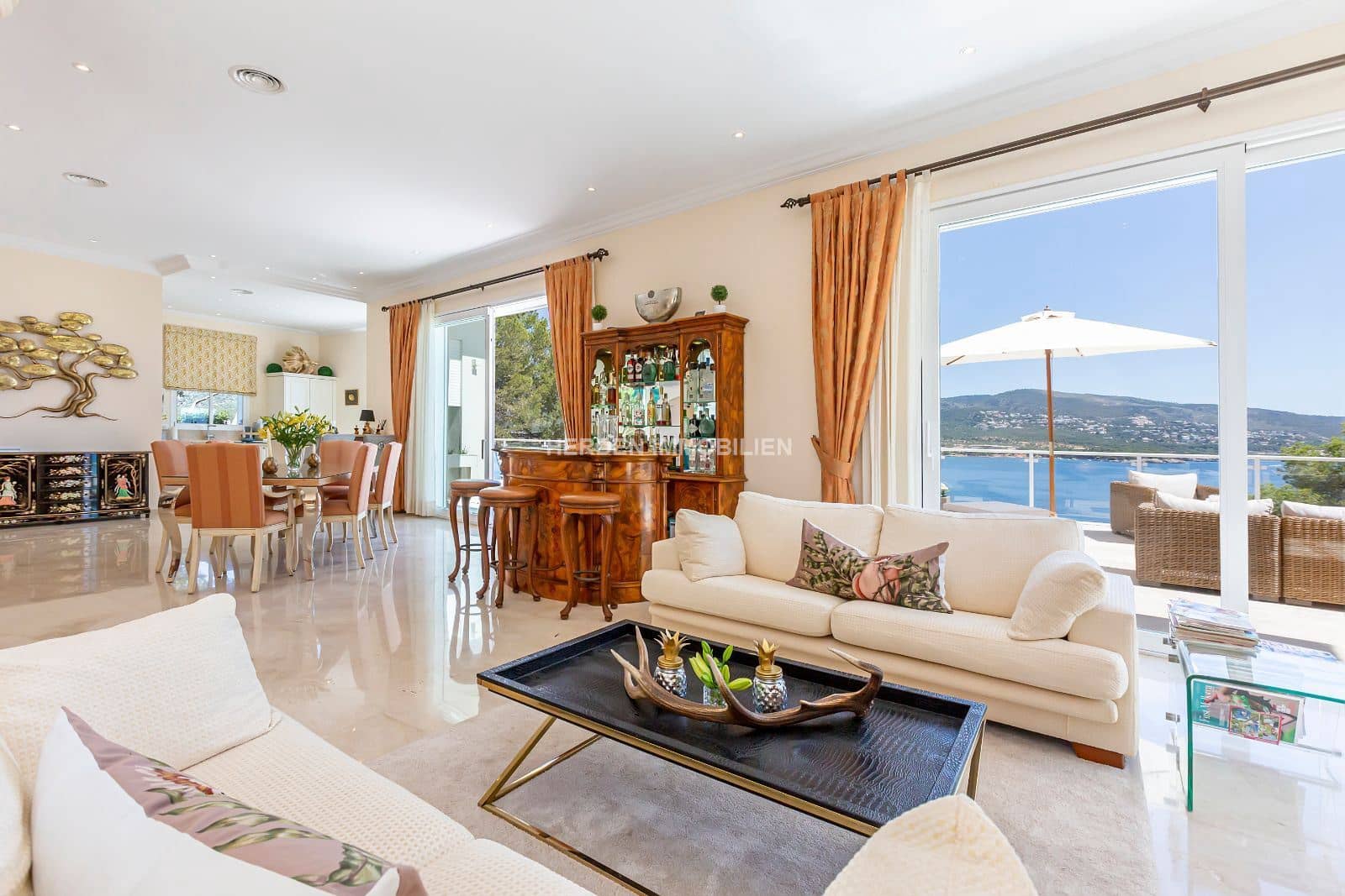 Chalet de 5 habitaciones en Calvià en venta con piscina - 8.200.000 € (Ref: 9734033)